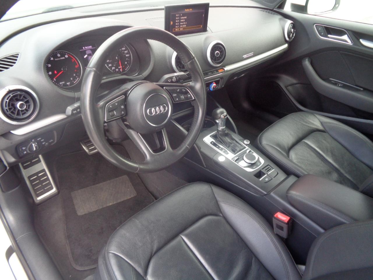 Audi A3 Sedan 2.0 TFSI Tech Premium FWD 2018