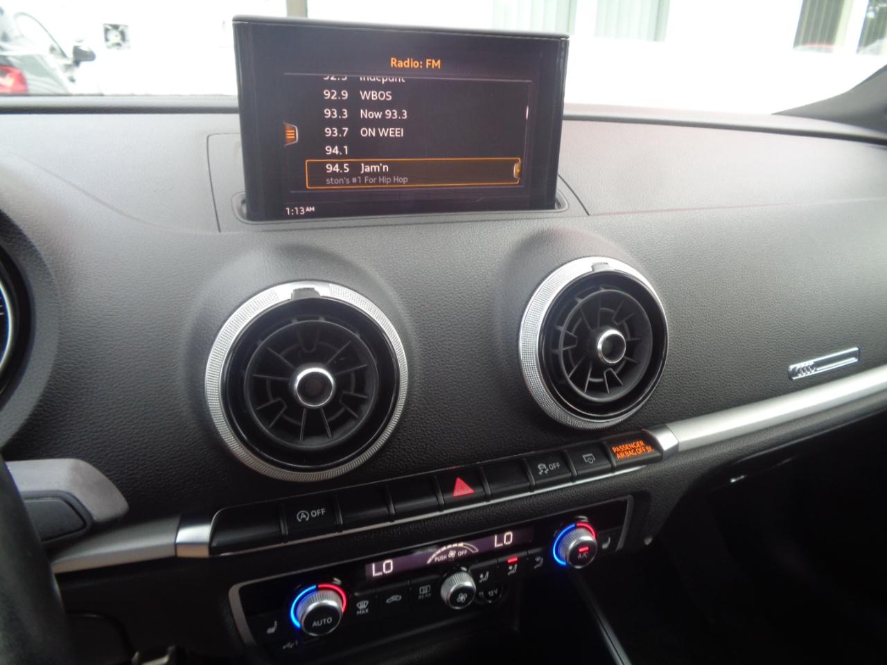 Audi A3 Sedan 2.0 TFSI Tech Premium FWD 2018
