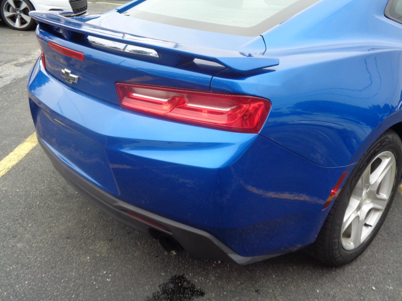 Chevrolet Camaro 2dr Cpe 1LT 2017