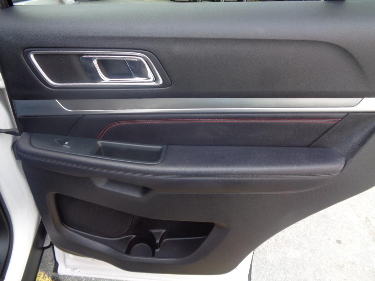 Ford Explorer Sport 4WD 2018