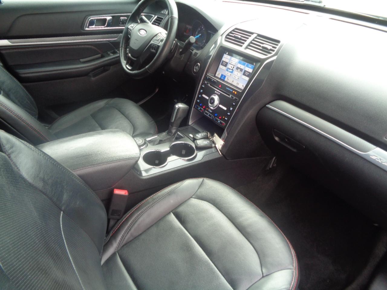 Ford Explorer Sport 4WD 2018