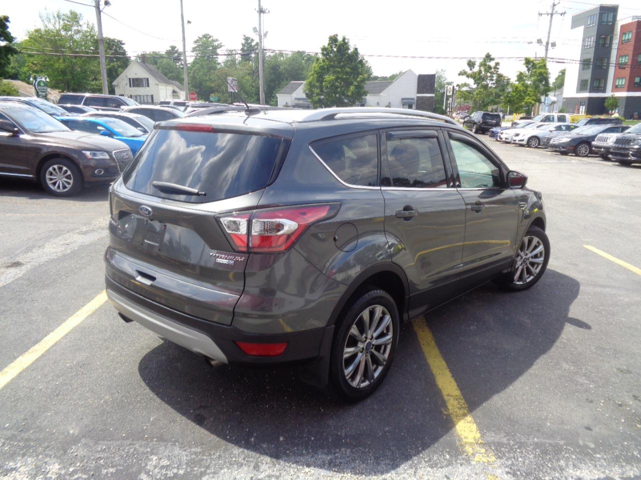 Ford Escape Titanium 4WD 2017