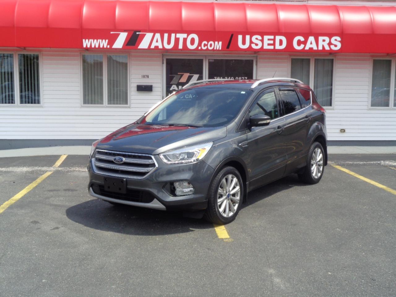 Ford Escape Titanium 4WD 2017