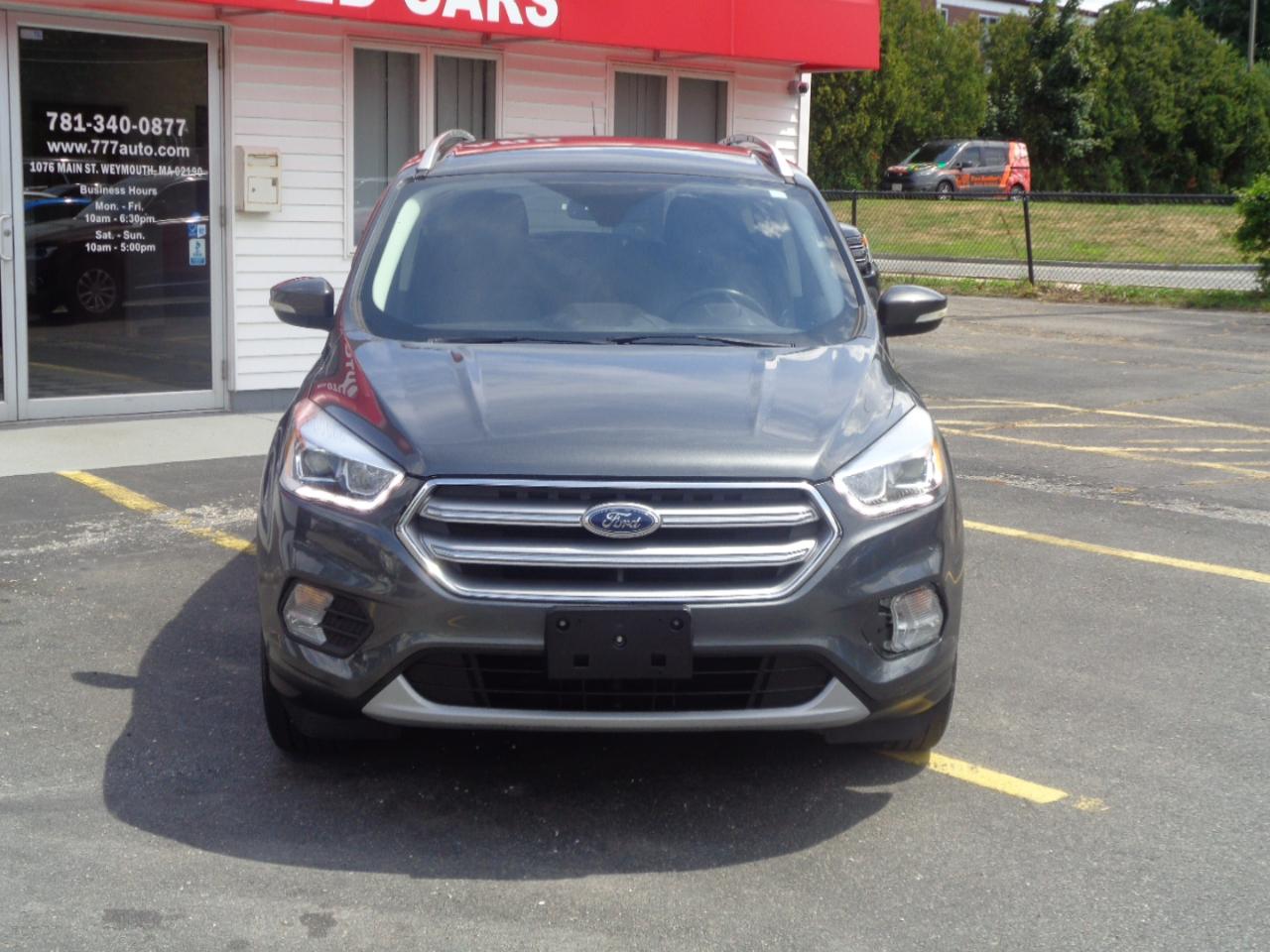 Ford Escape Titanium 4WD 2017