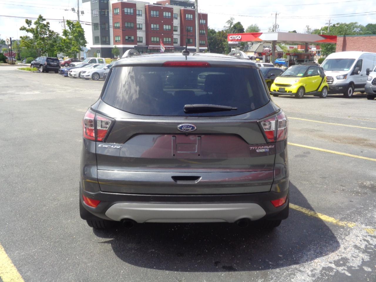 Ford Escape Titanium 4WD 2017