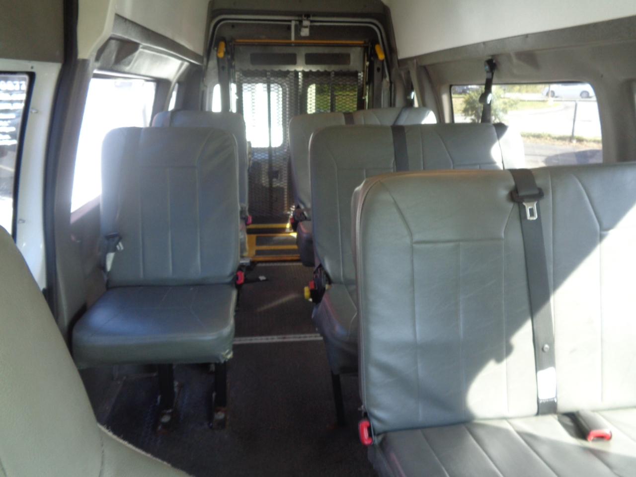 Ford Econoline Cargo Van E-250 Ext Recreational 2013