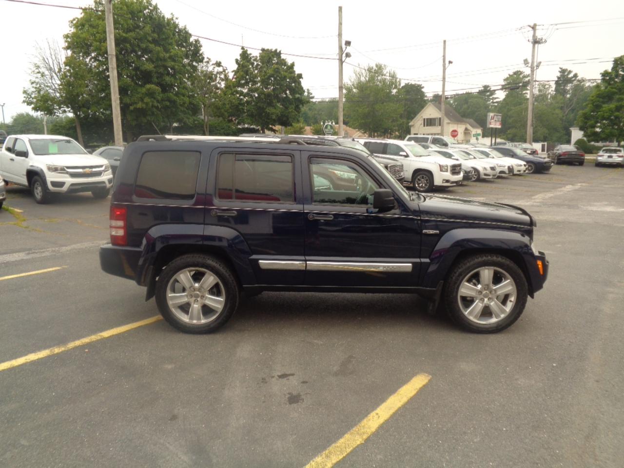 Jeep Liberty 4WD 4dr Limited Jet 2012