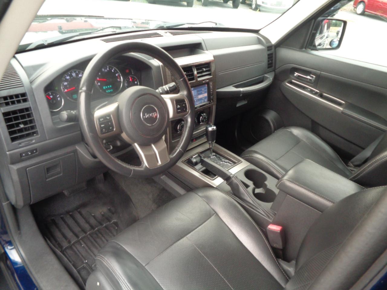 Jeep Liberty 4WD 4dr Limited Jet 2012