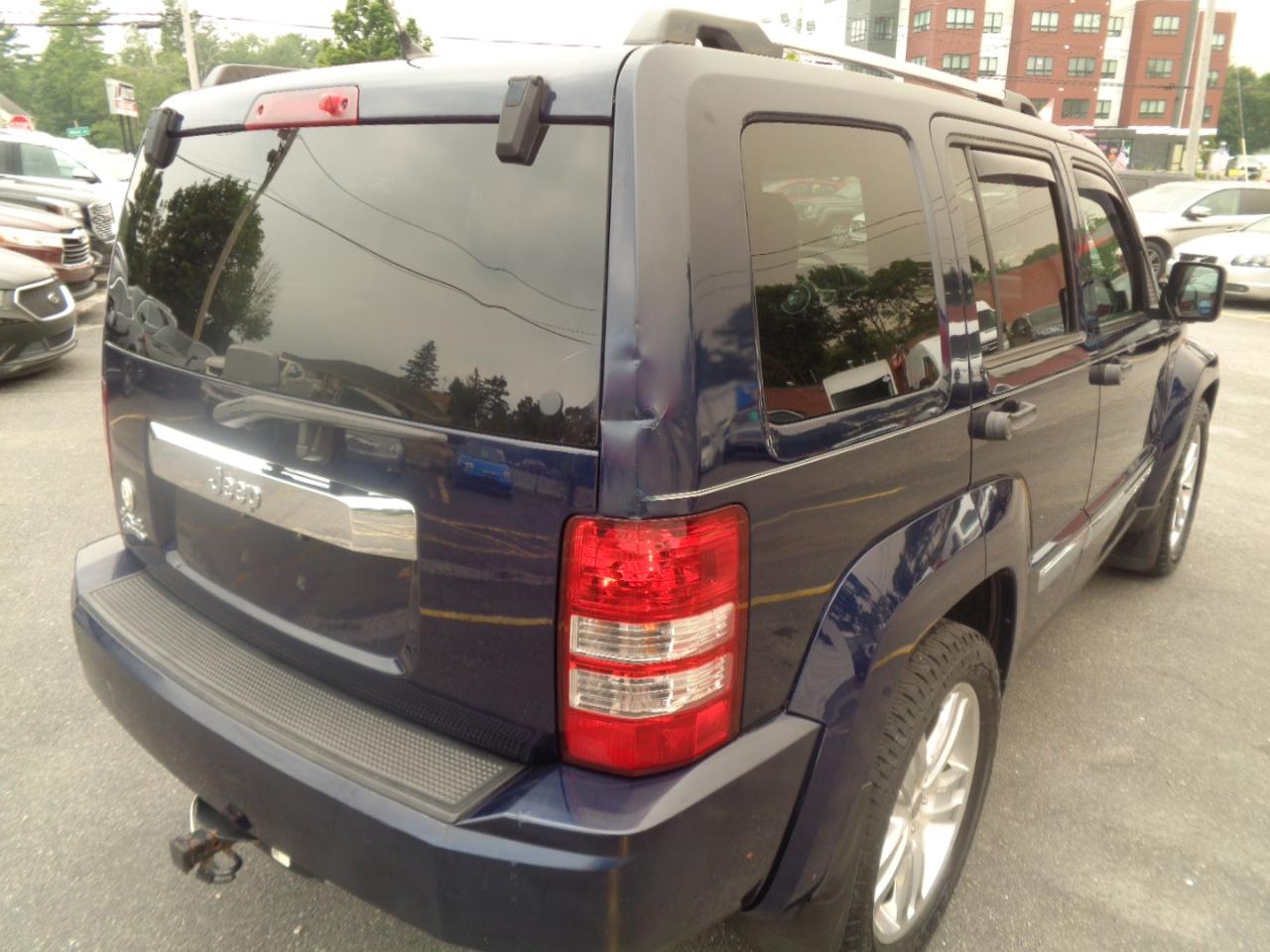 Jeep Liberty 4WD 4dr Limited Jet 2012
