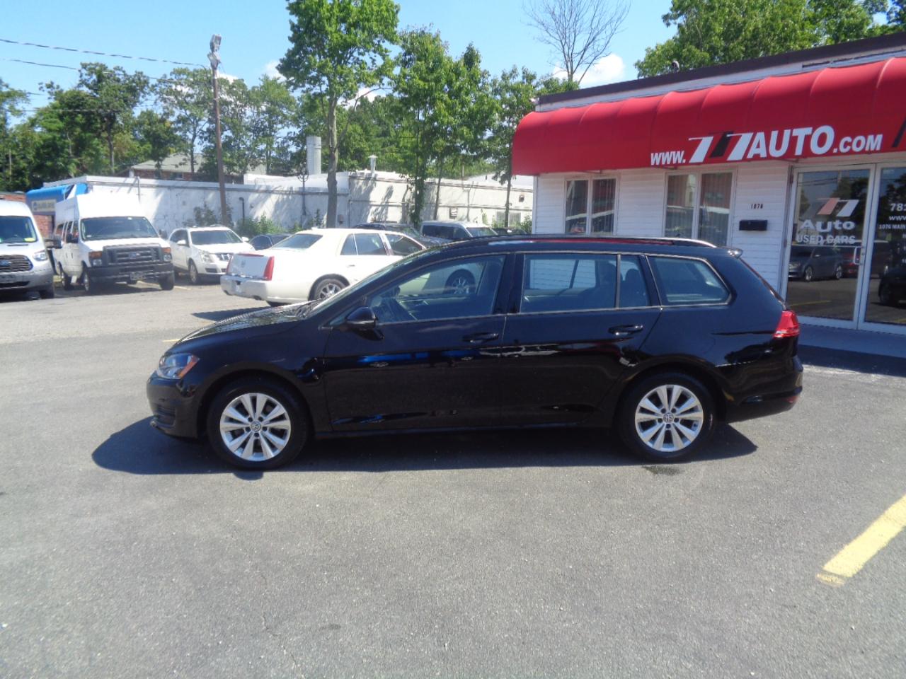 Volkswagen Golf SportWagen 1.8T S Manual 4MOTION 2017