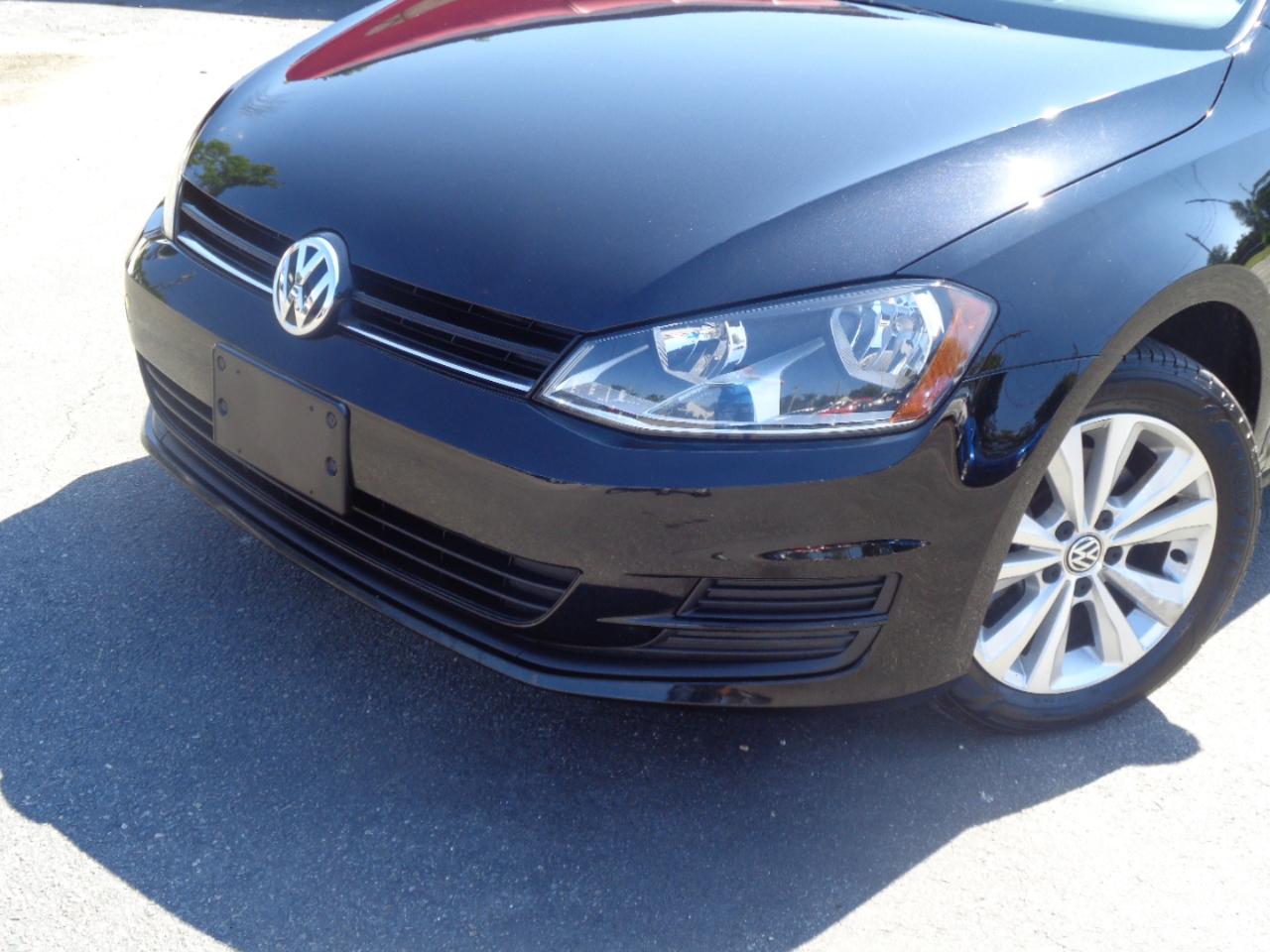 Volkswagen Golf SportWagen 1.8T S Manual 4MOTION 2017
