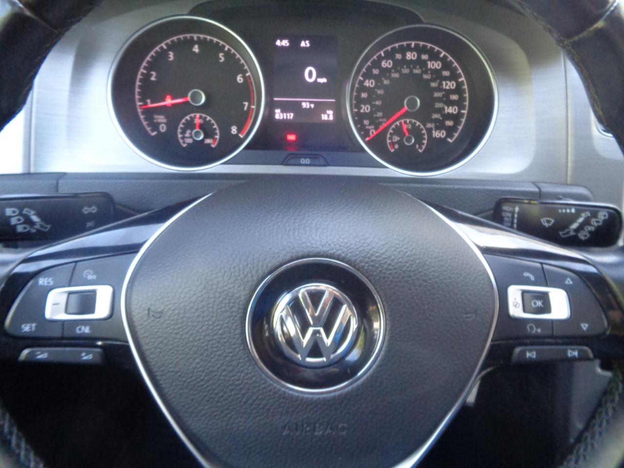 Volkswagen Golf SportWagen 1.8T S Manual 4MOTION 2017