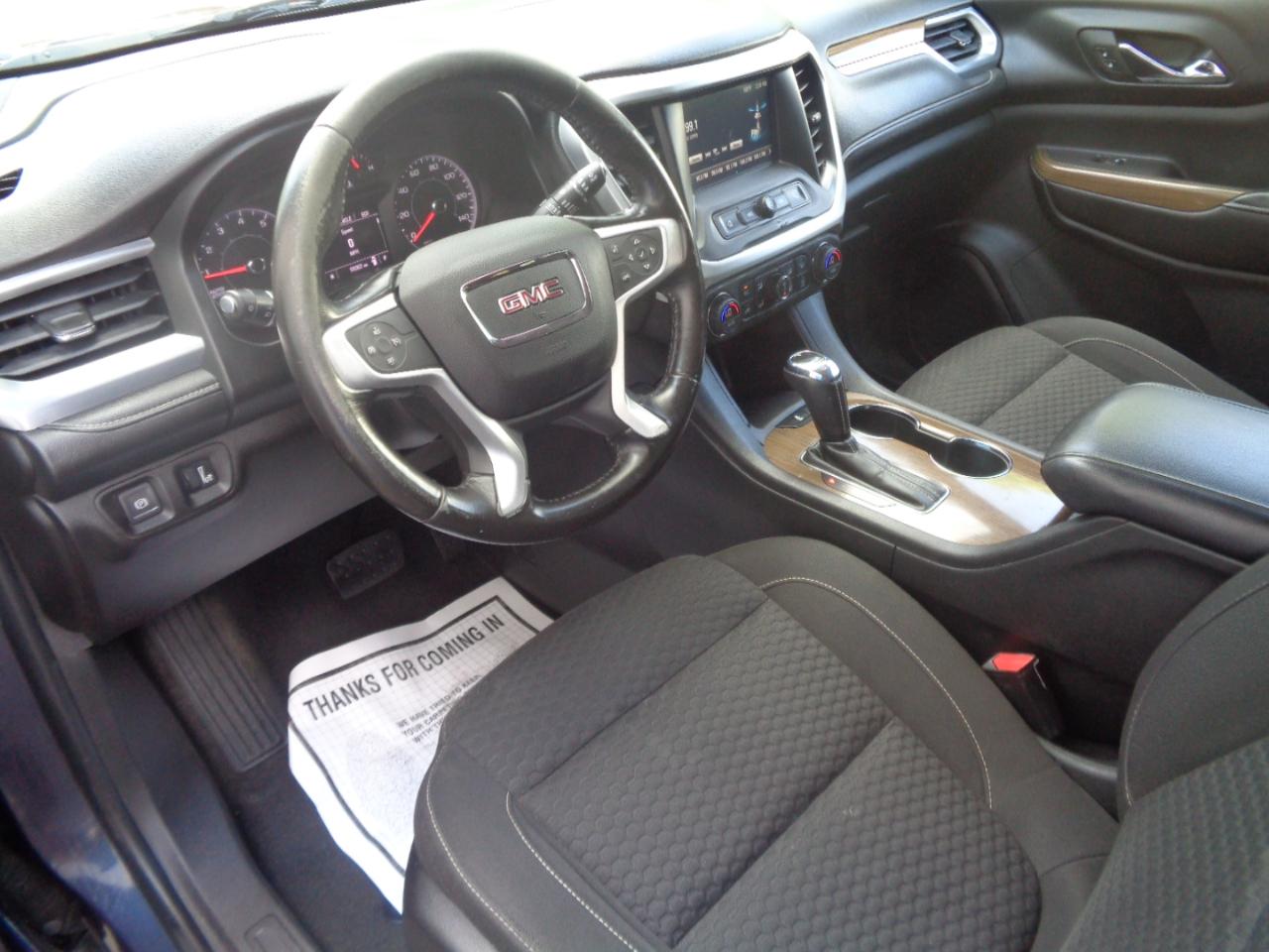 GMC Acadia FWD 4dr SLE w/SLE-1 2018