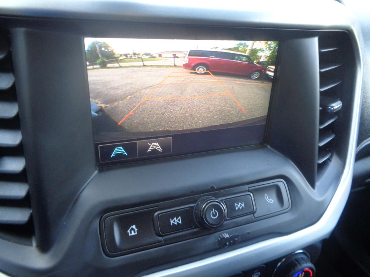 GMC Acadia FWD 4dr SLE w/SLE-1 2018