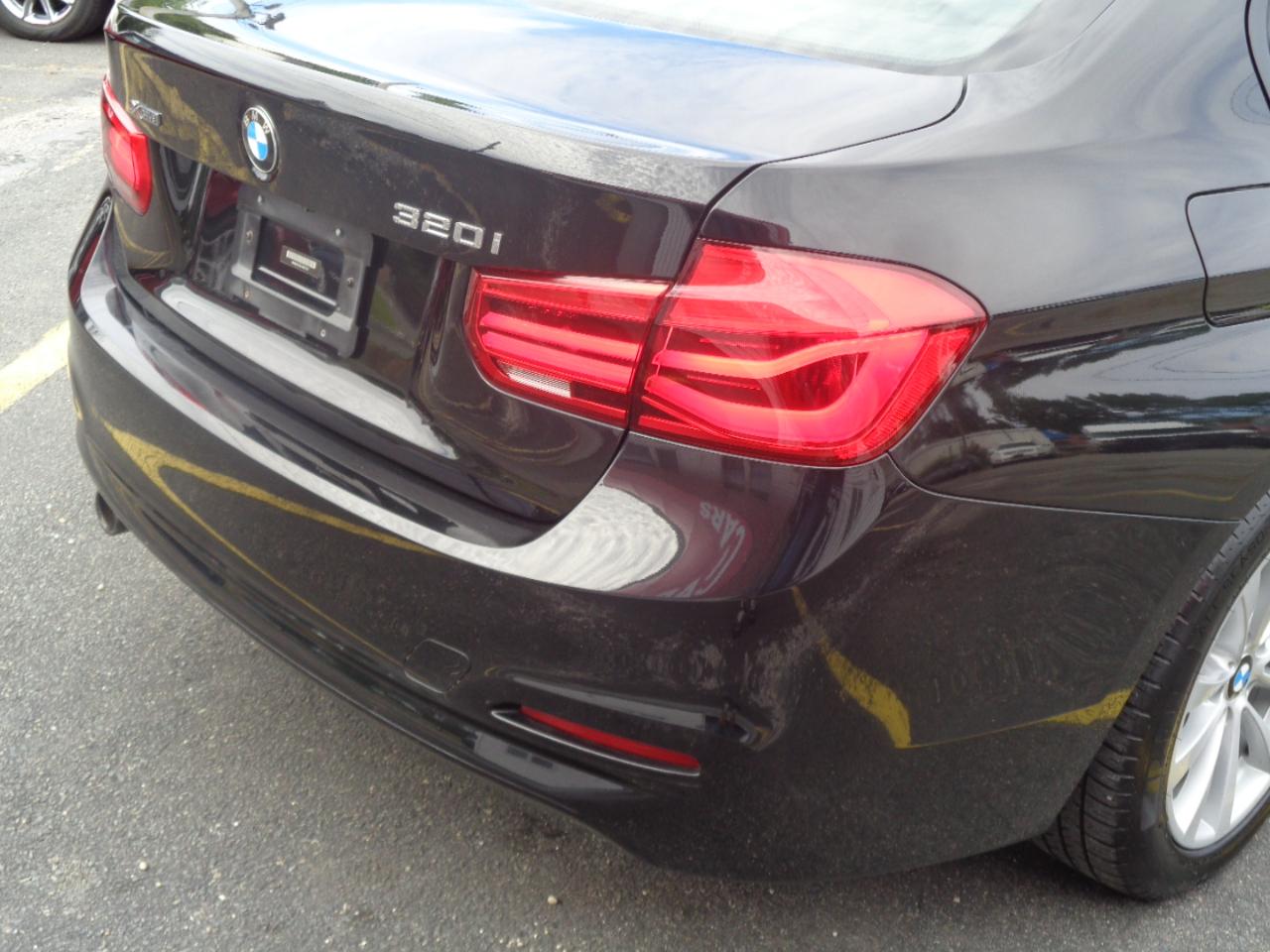 BMW 3 Series 320i xDrive Sedan 2018