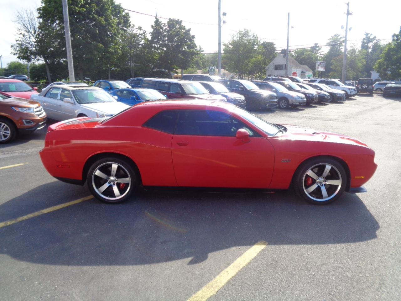 Dodge Challenger 2dr Cpe SRT8 2014