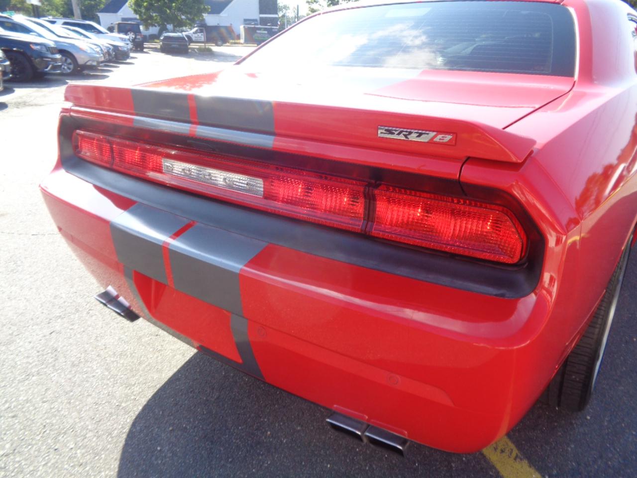 Dodge Challenger 2dr Cpe SRT8 2014