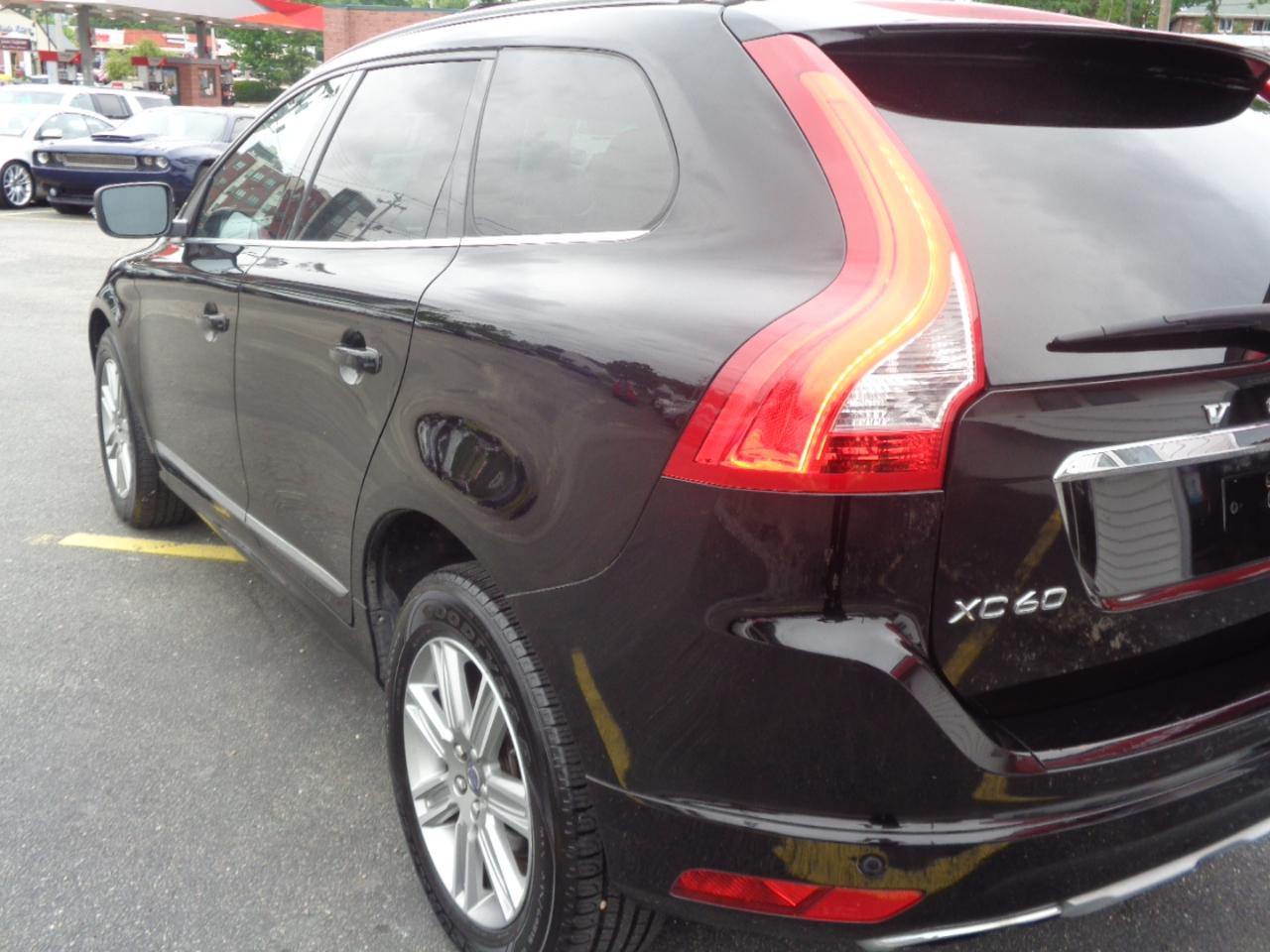 Volvo XC60 AWD 4dr T6 Drive-E 2016