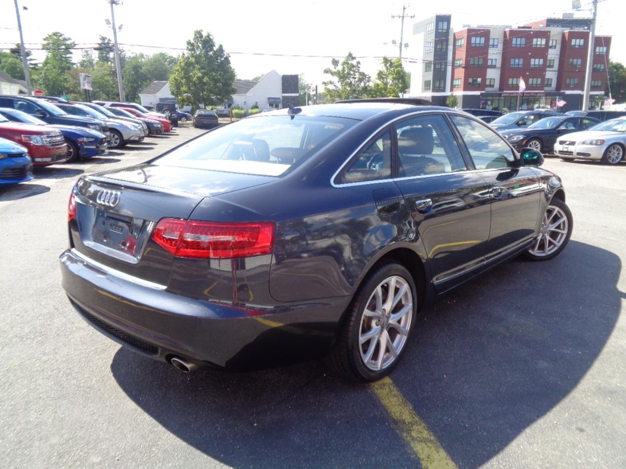 Audi A6 4dr Sdn quattro 3.0T Premium Plus 2011