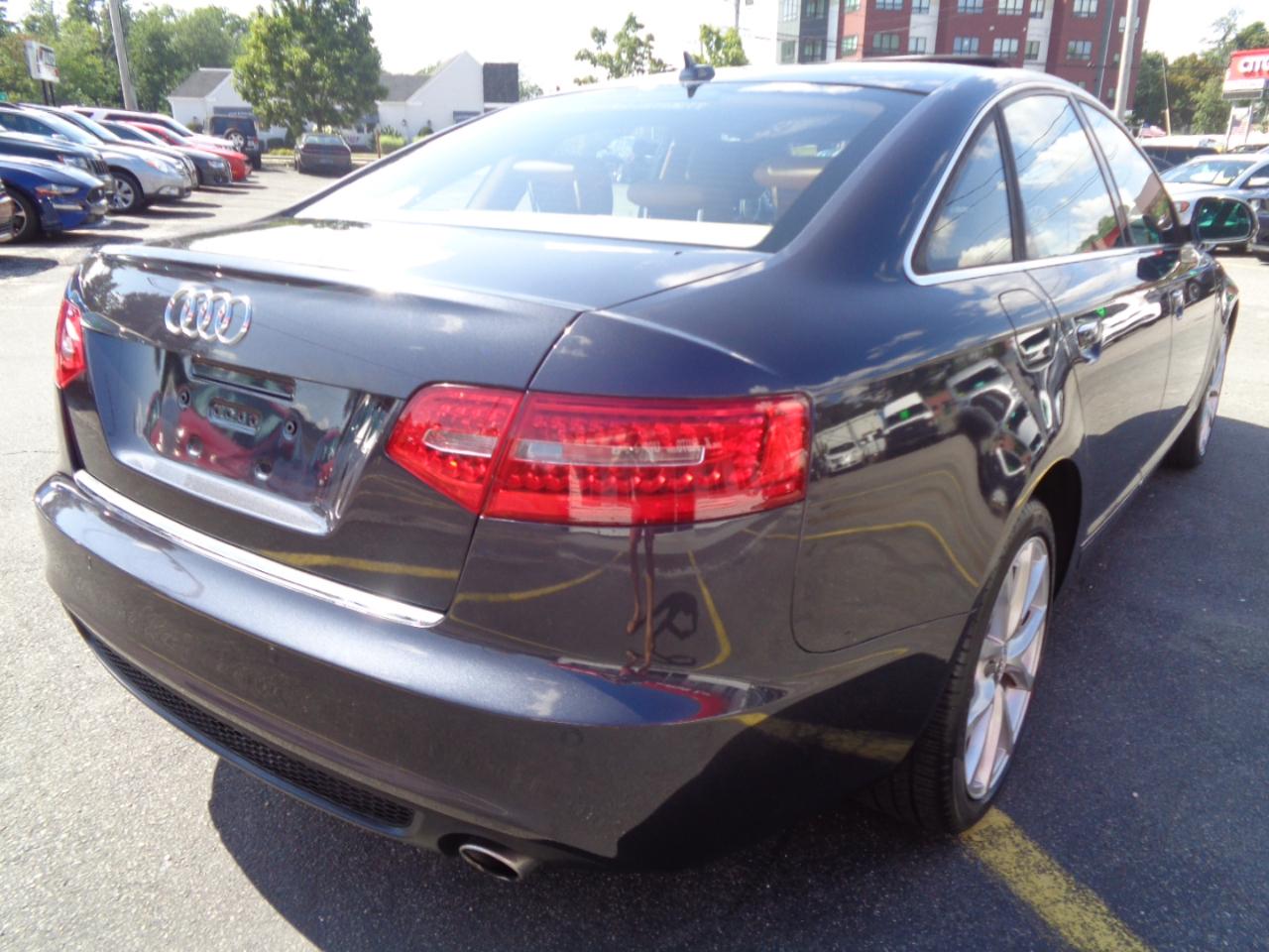Audi A6 4dr Sdn quattro 3.0T Premium Plus 2011