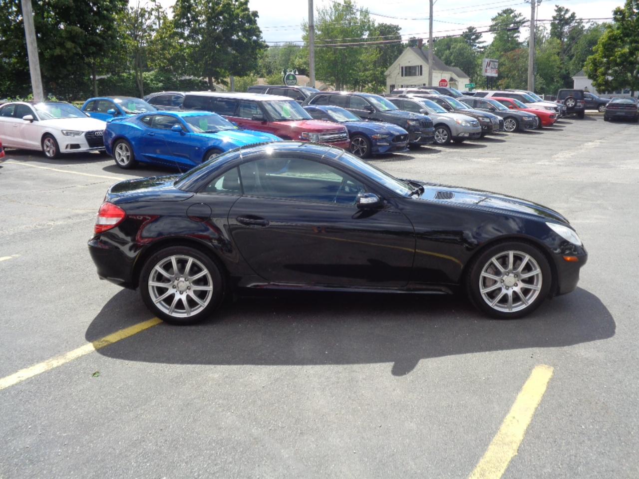 Mercedes-Benz SLK-Class 2dr Roadster 3.5L 2008