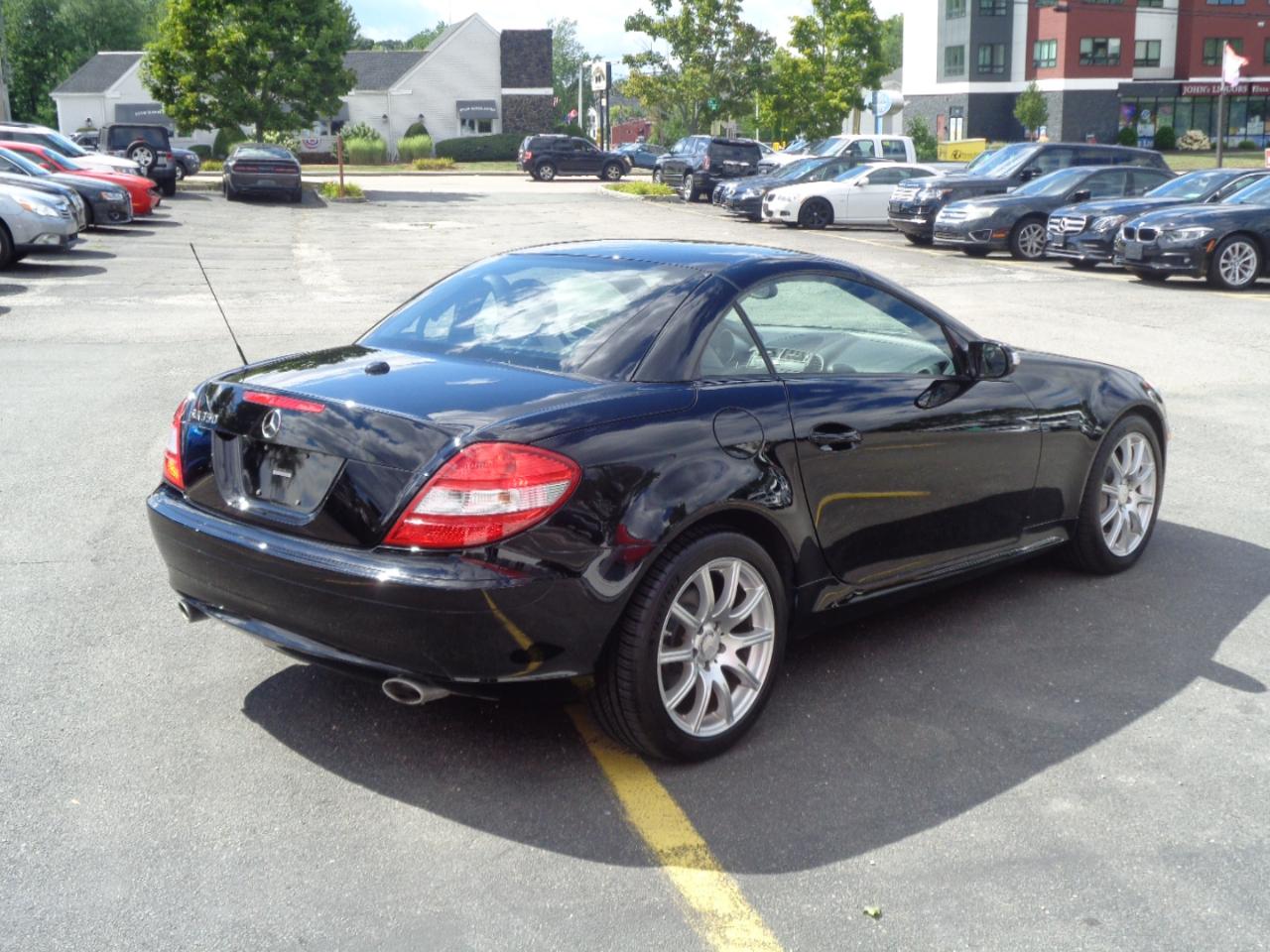 Mercedes-Benz SLK-Class 2dr Roadster 3.5L 2008