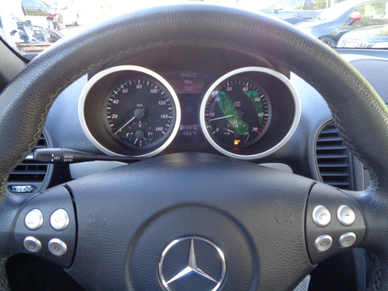 Mercedes-Benz SLK-Class 2dr Roadster 3.5L 2008
