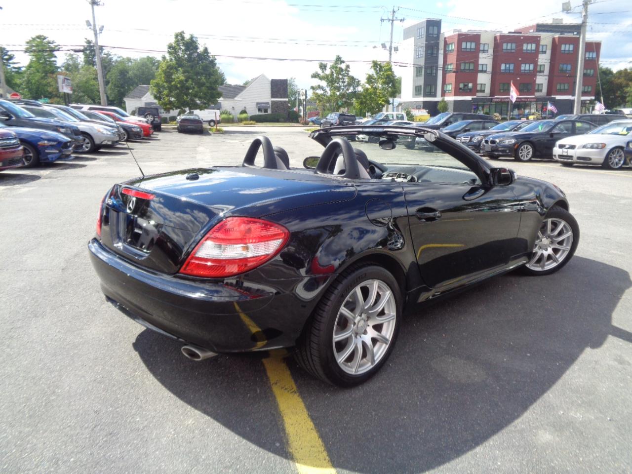 Mercedes-Benz SLK-Class 2dr Roadster 3.5L 2008