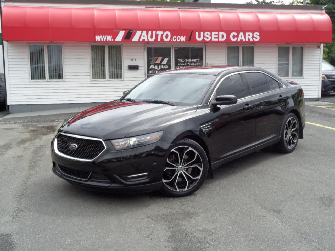 Ford Taurus 4dr Sdn SHO AWD 2013