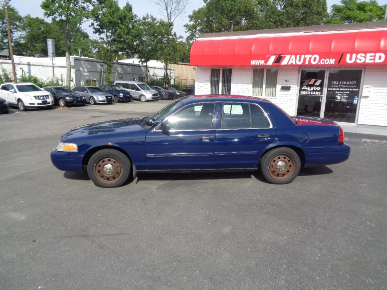 Ford Police Interceptor 4dr Sdn w/3.27 Axle 2010