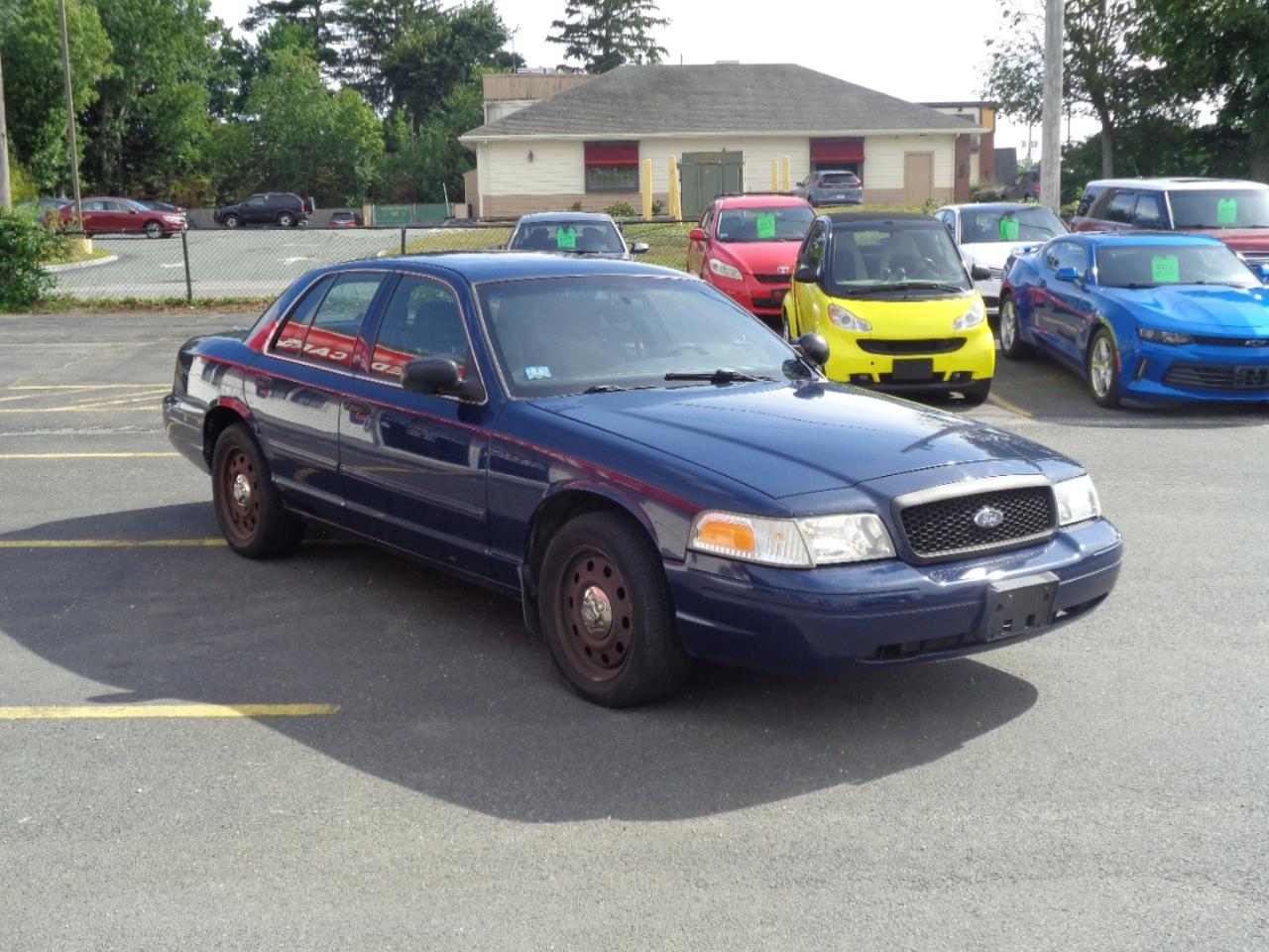 Ford Police Interceptor 4dr Sdn w/3.27 Axle 2010