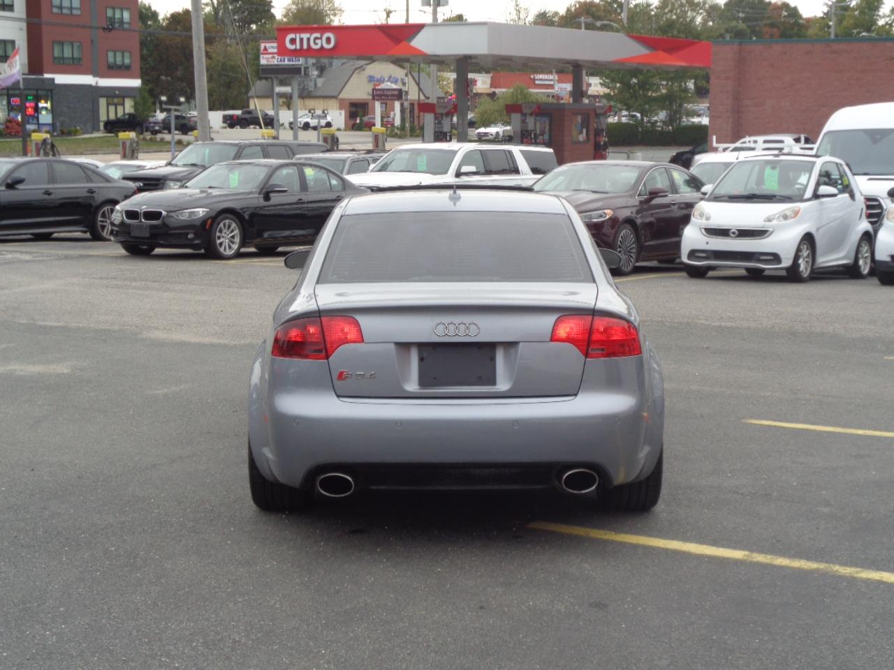 Audi RS 4 4dr Sdn 2008