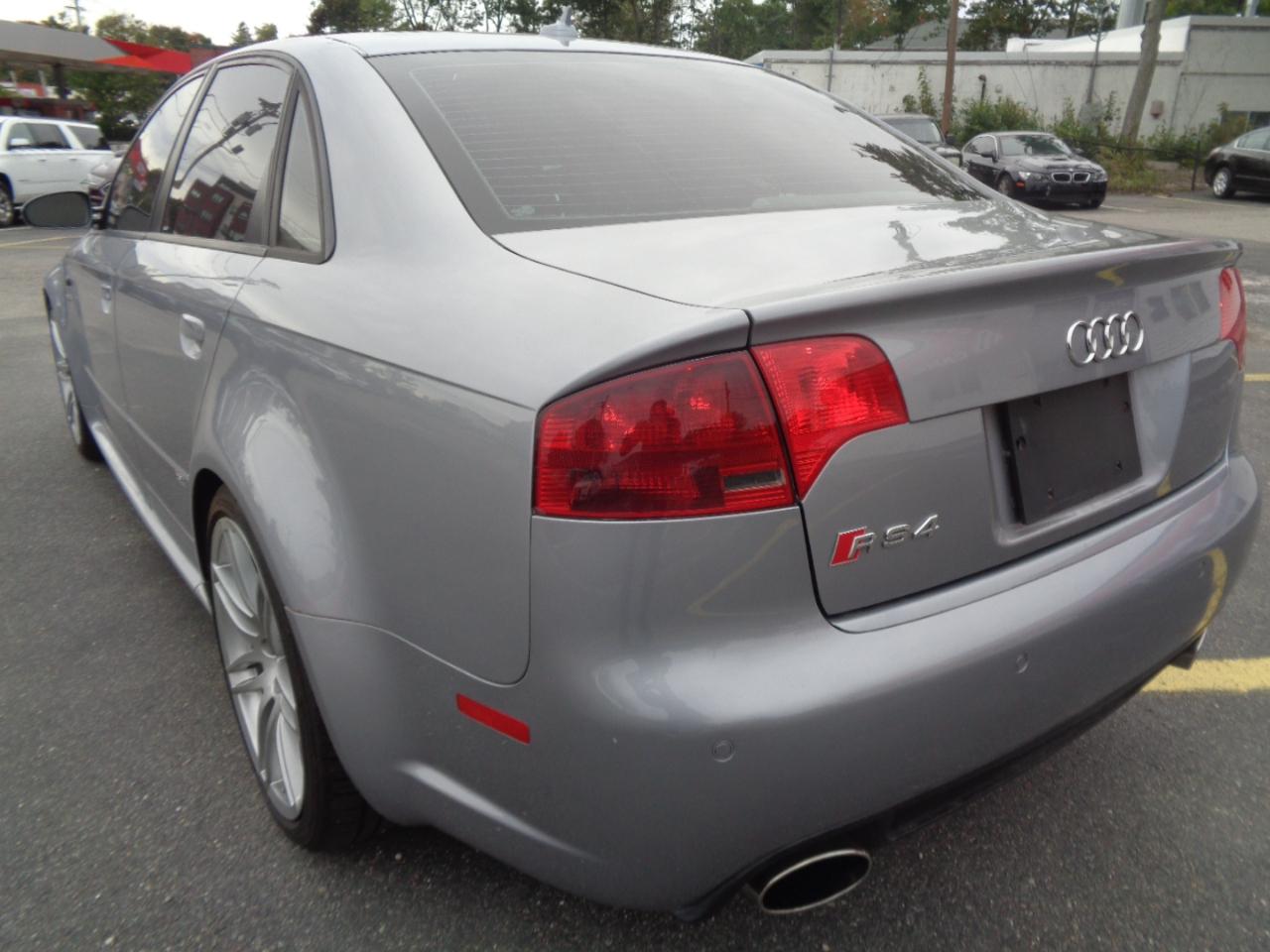 Audi RS 4 4dr Sdn 2008
