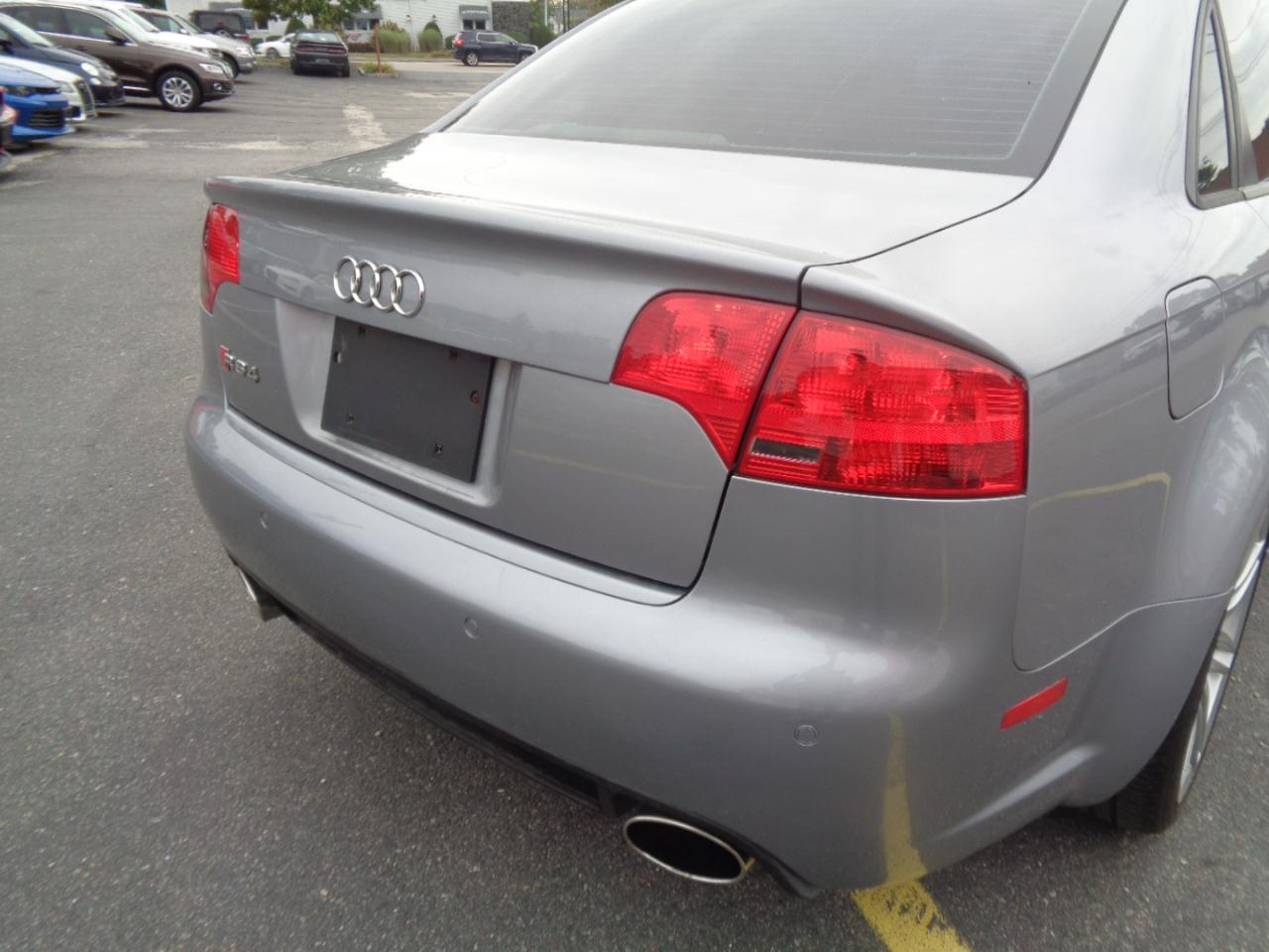 Audi RS 4 4dr Sdn 2008