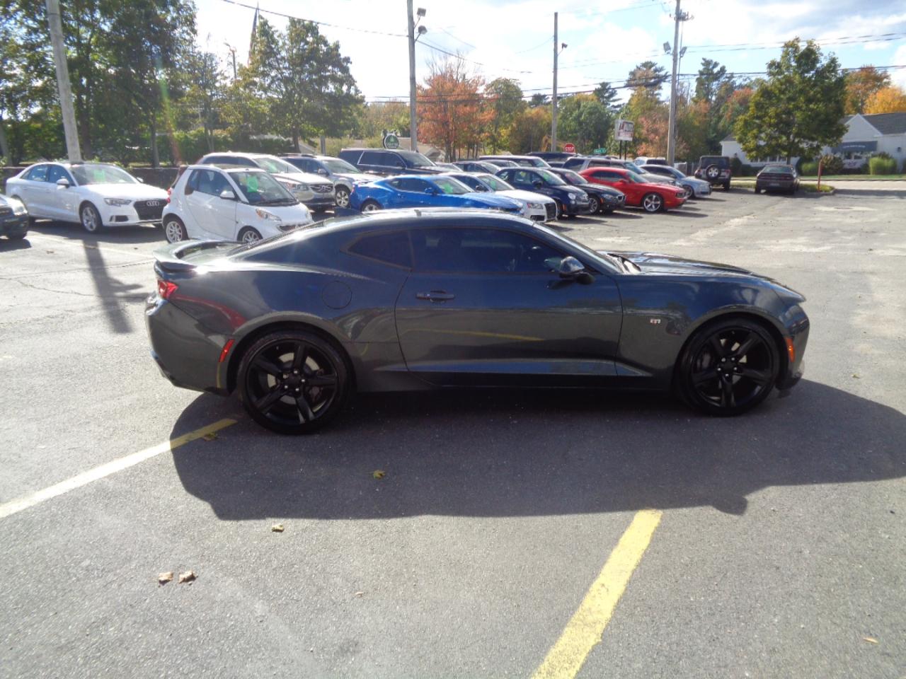 Chevrolet Camaro 2dr Cpe 2SS 2018