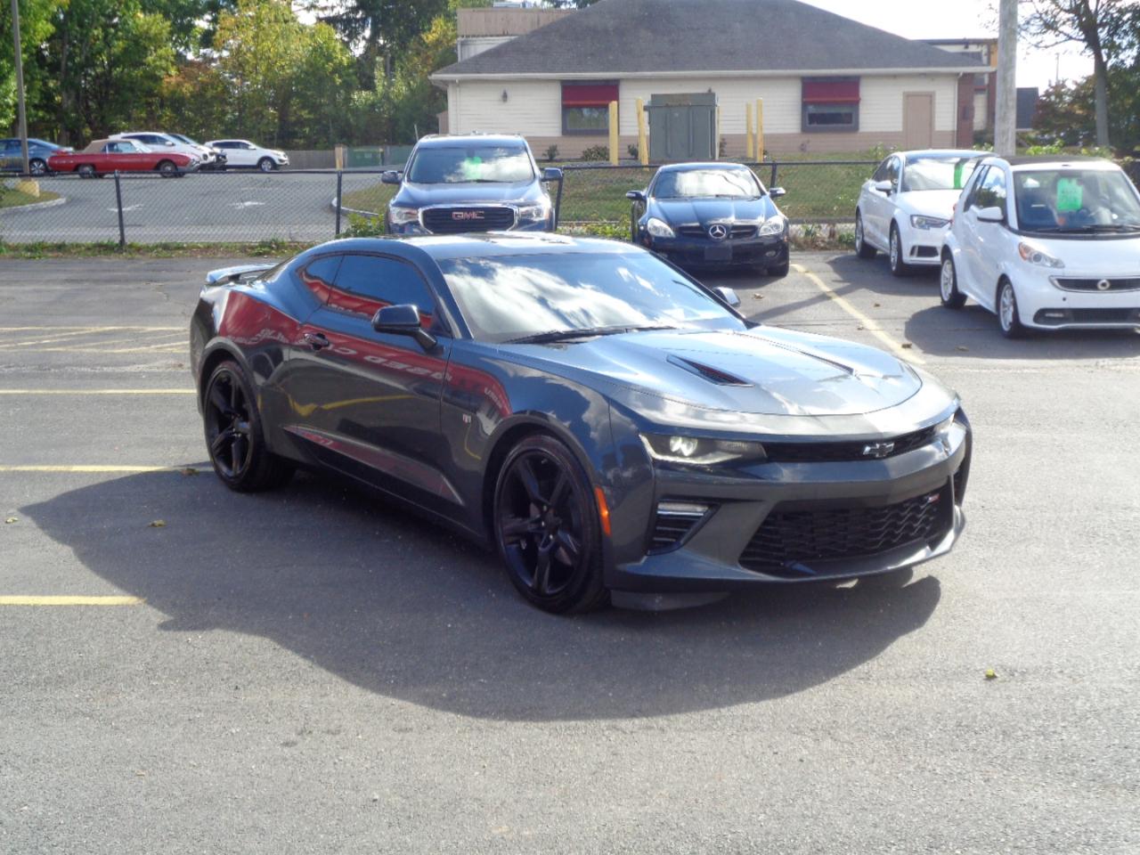 Chevrolet Camaro 2dr Cpe 2SS 2018