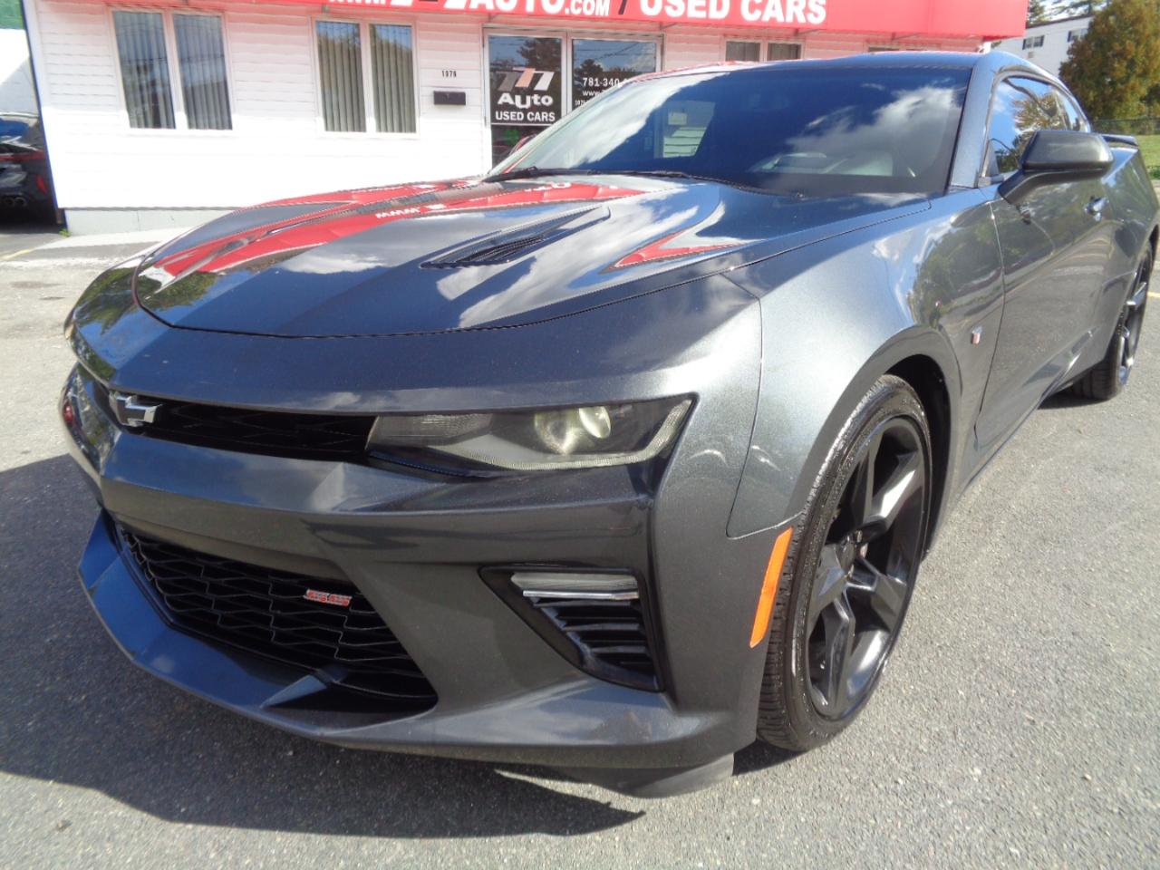 Chevrolet Camaro 2dr Cpe 2SS 2018