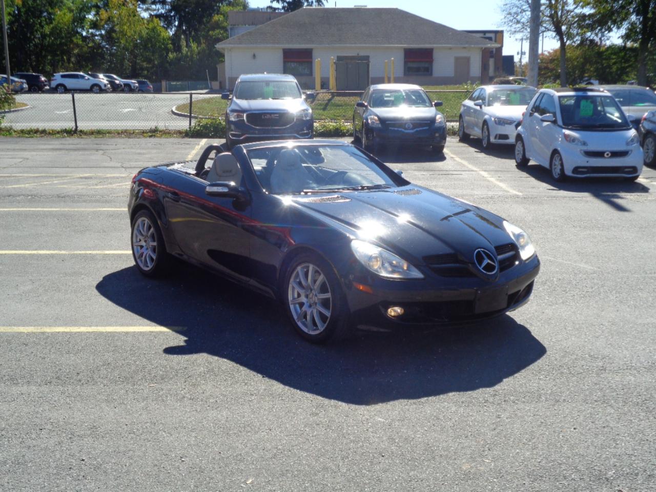Mercedes-Benz SLK-Class Roadster 3.5L 2005