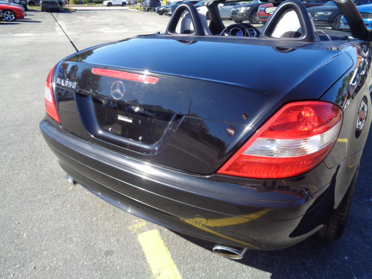 Mercedes-Benz SLK-Class Roadster 3.5L 2005