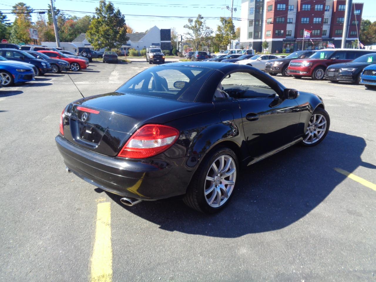 Mercedes-Benz SLK-Class Roadster 3.5L 2005