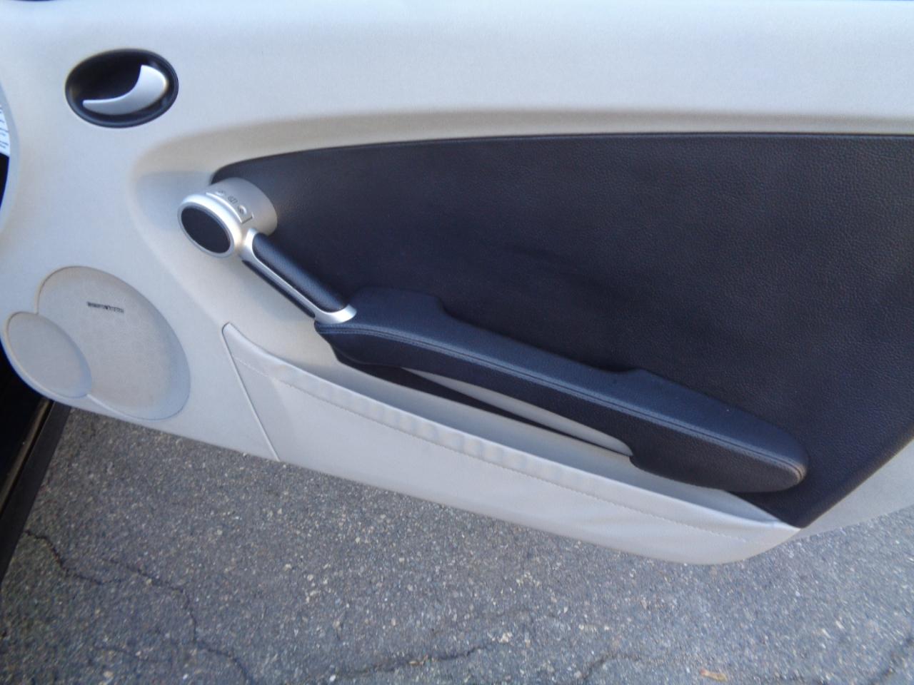 Mercedes-Benz SLK-Class Roadster 3.5L 2005