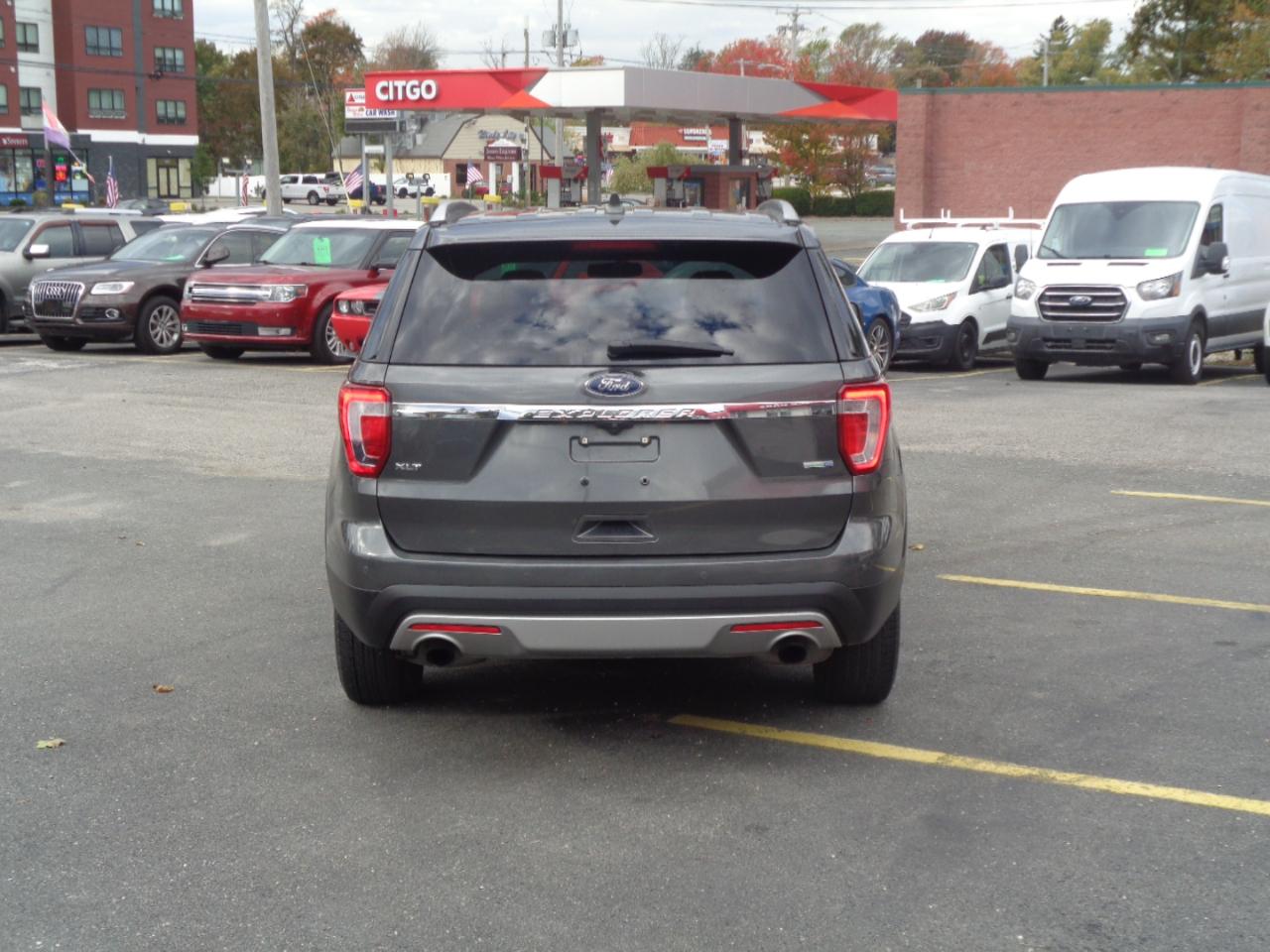 Ford Explorer XLT 4WD 2017