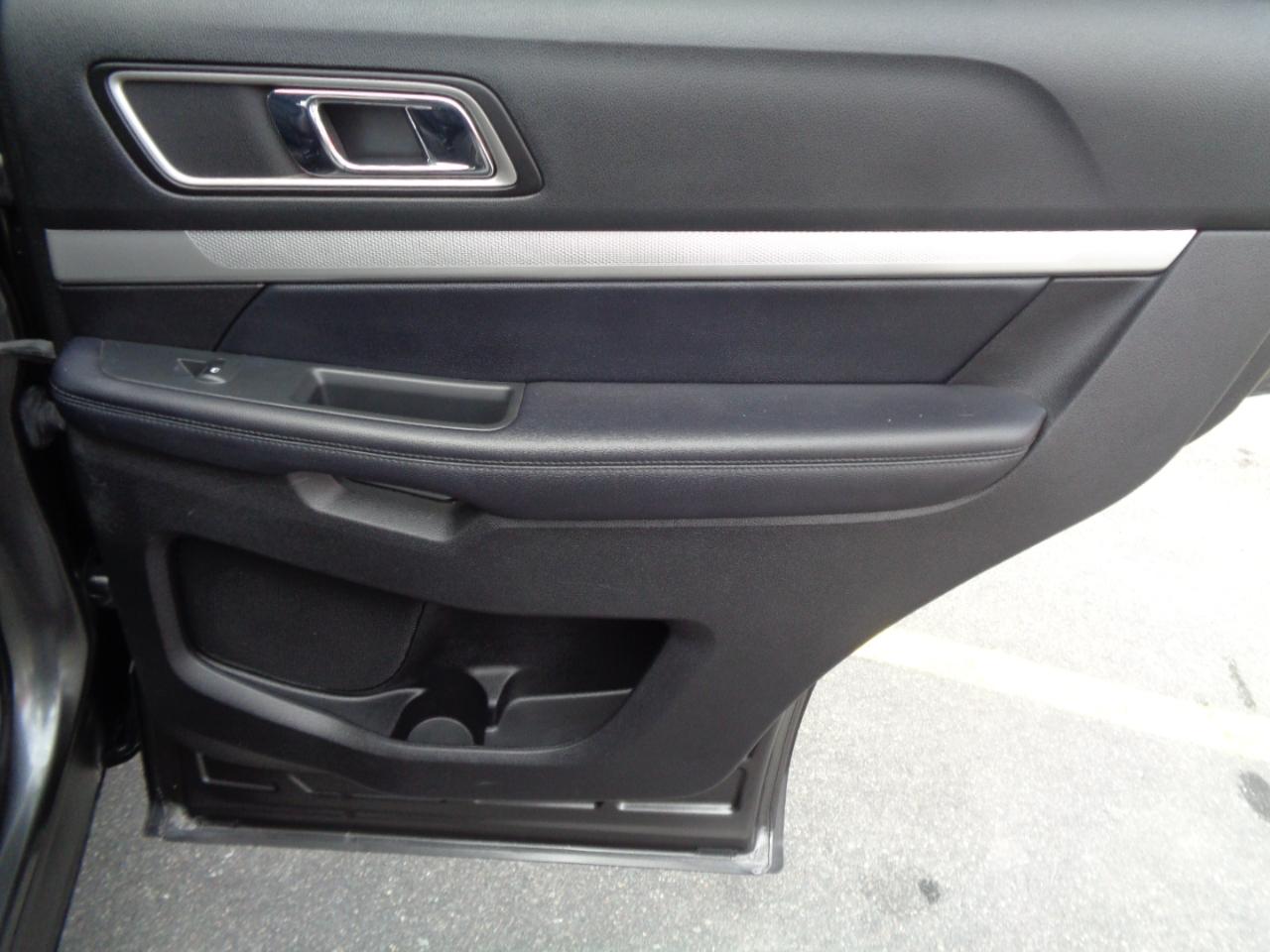 Ford Explorer XLT 4WD 2017