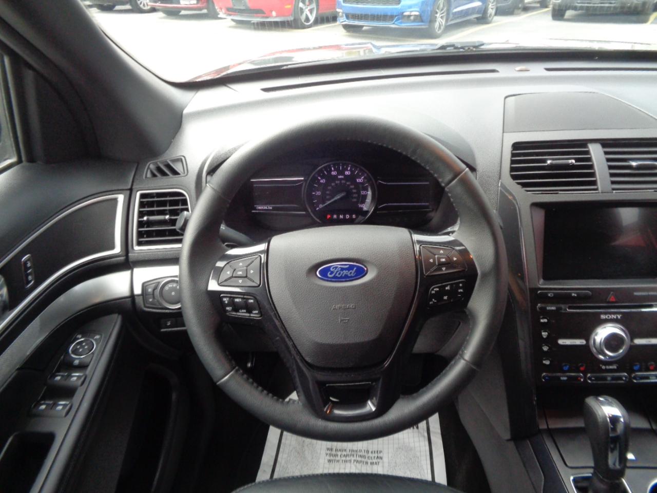 Ford Explorer XLT 4WD 2017