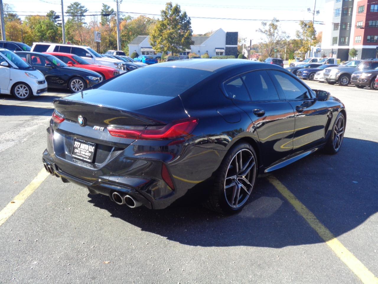 BMW M8 Gran Coupe 2021