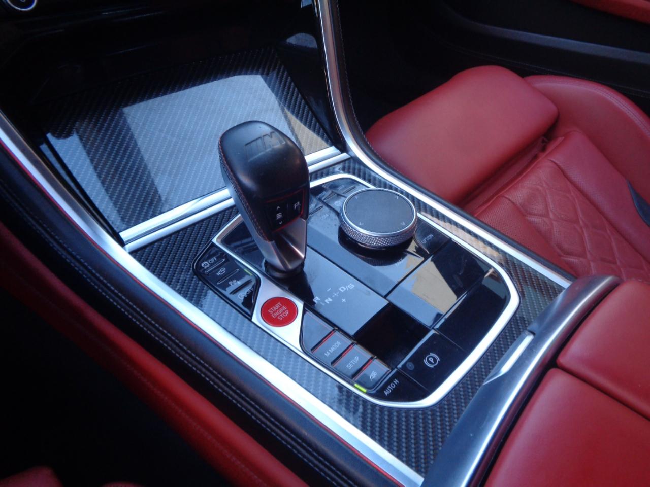 BMW M8 Gran Coupe 2021