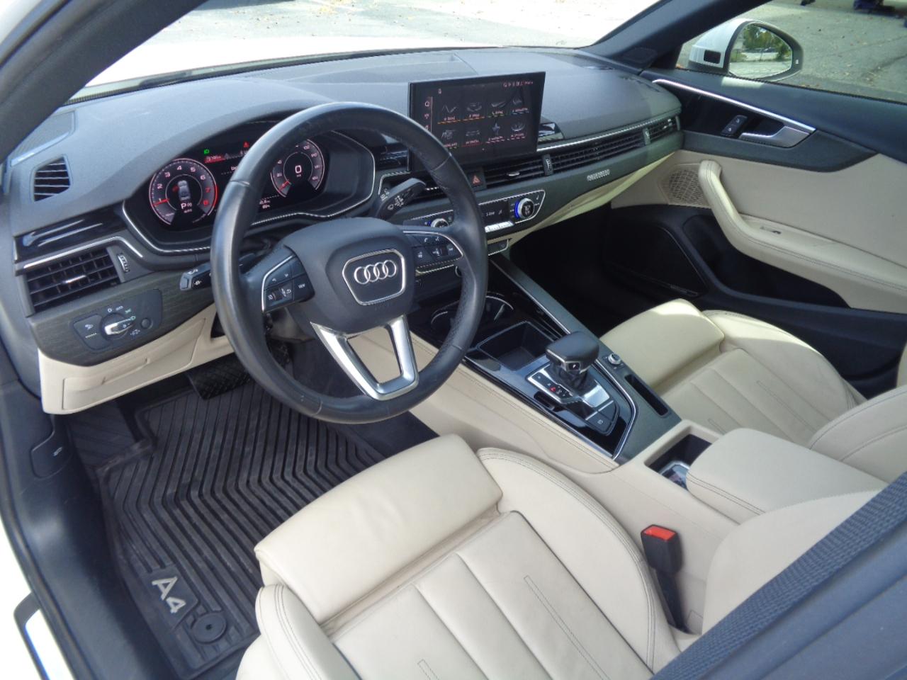 Audi A4 Sedan S line Premium Plus 45 TFSI quattro 2021