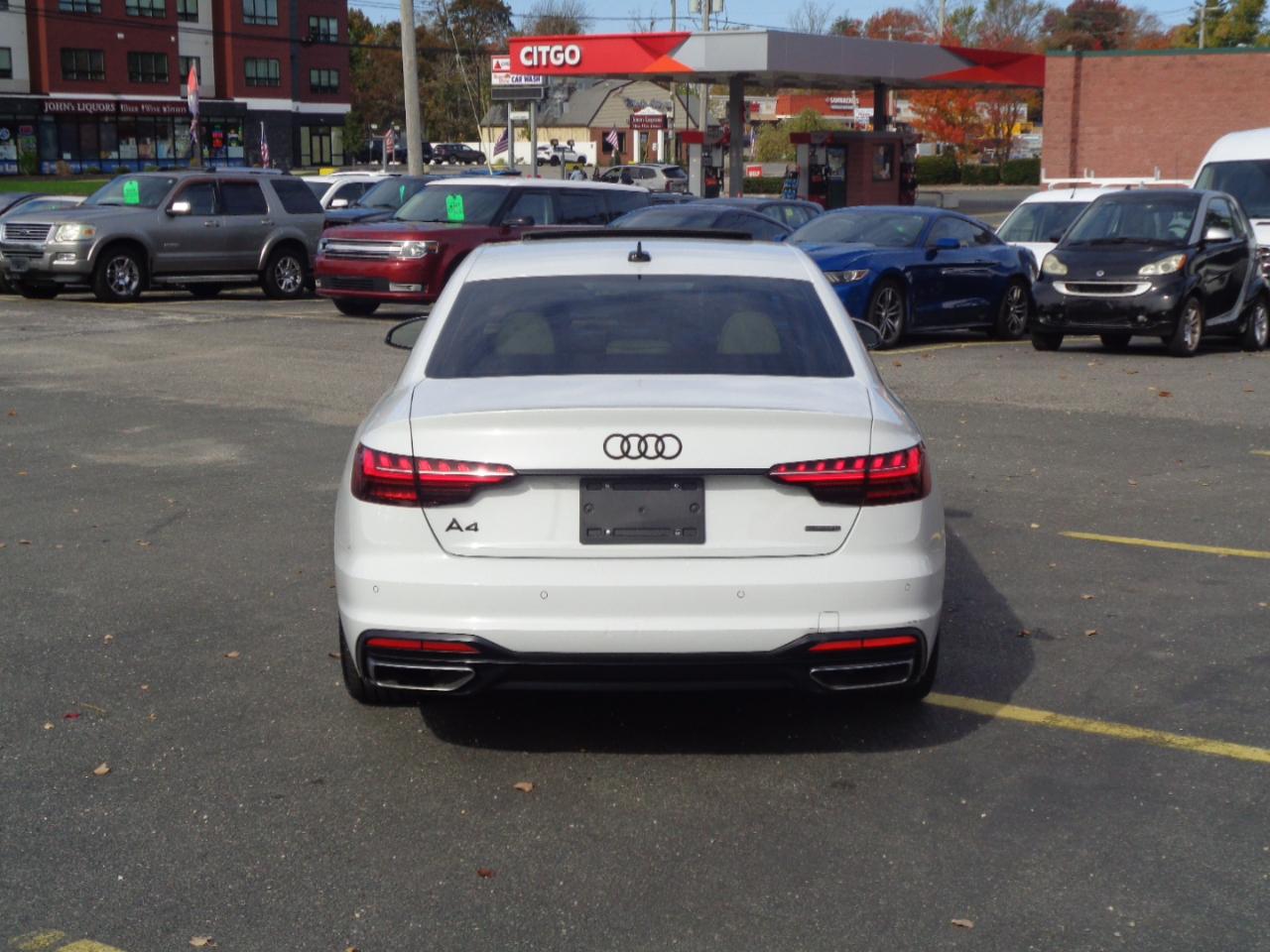 Audi A4 Sedan S line Premium Plus 45 TFSI quattro 2021