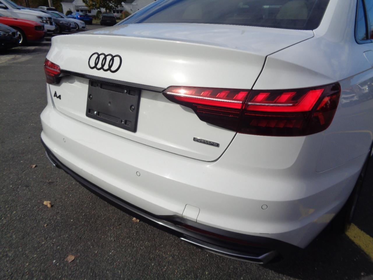 Audi A4 Sedan S line Premium Plus 45 TFSI quattro 2021