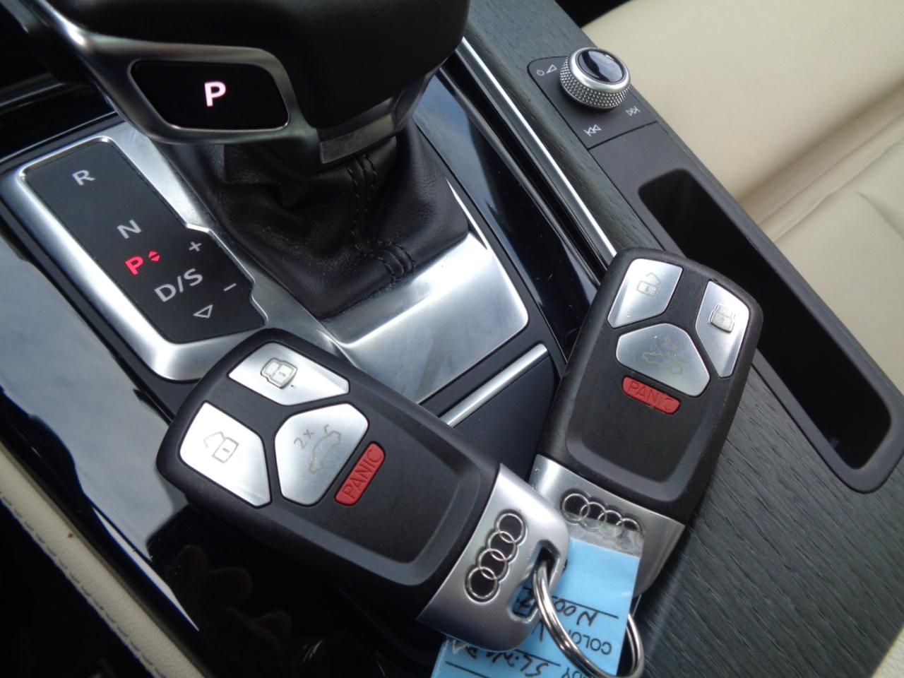 Audi A4 Sedan S line Premium Plus 45 TFSI quattro 2021